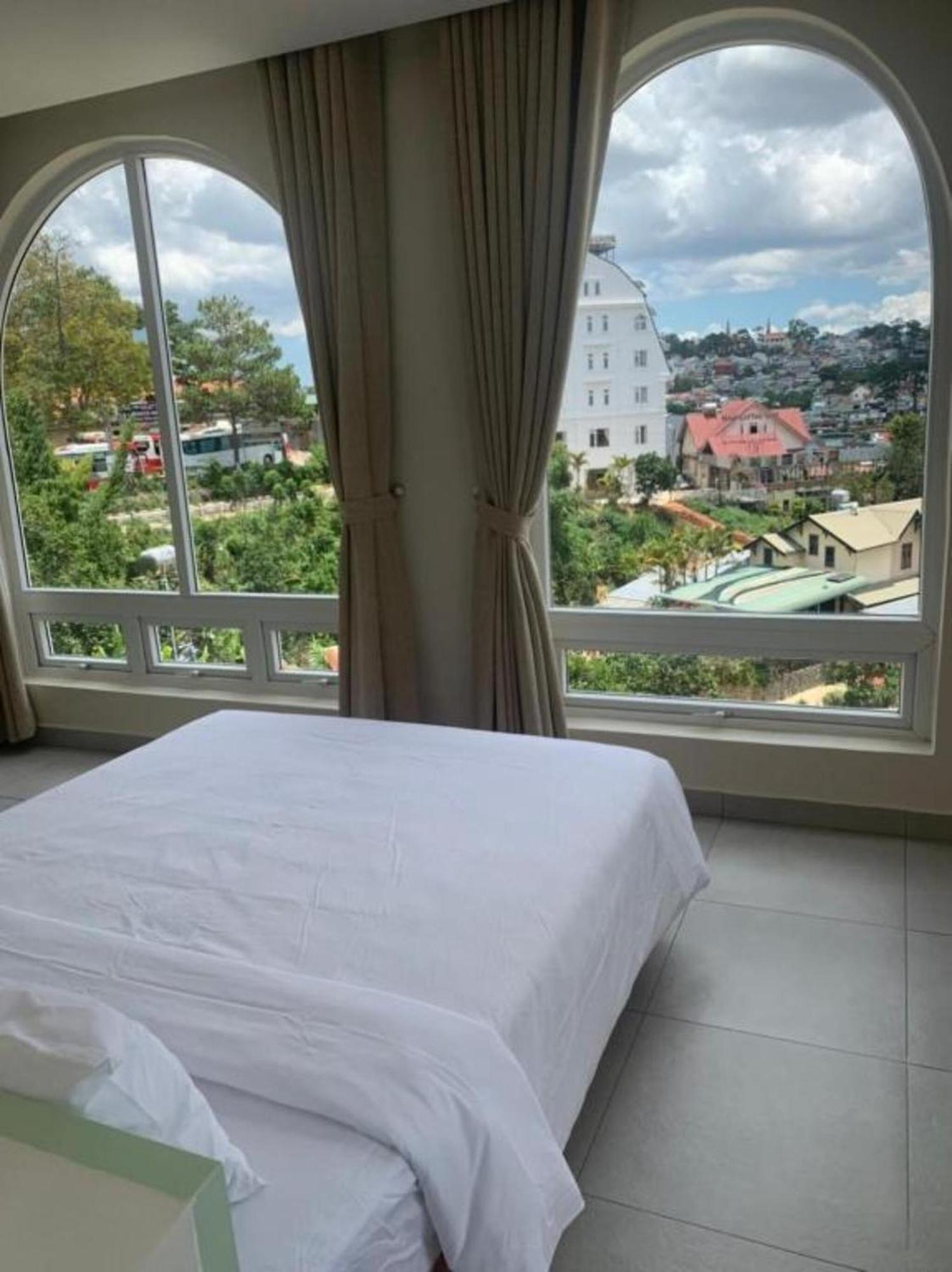 Raon Bazan Hotel - Stay 24H Da Lat Exterior photo